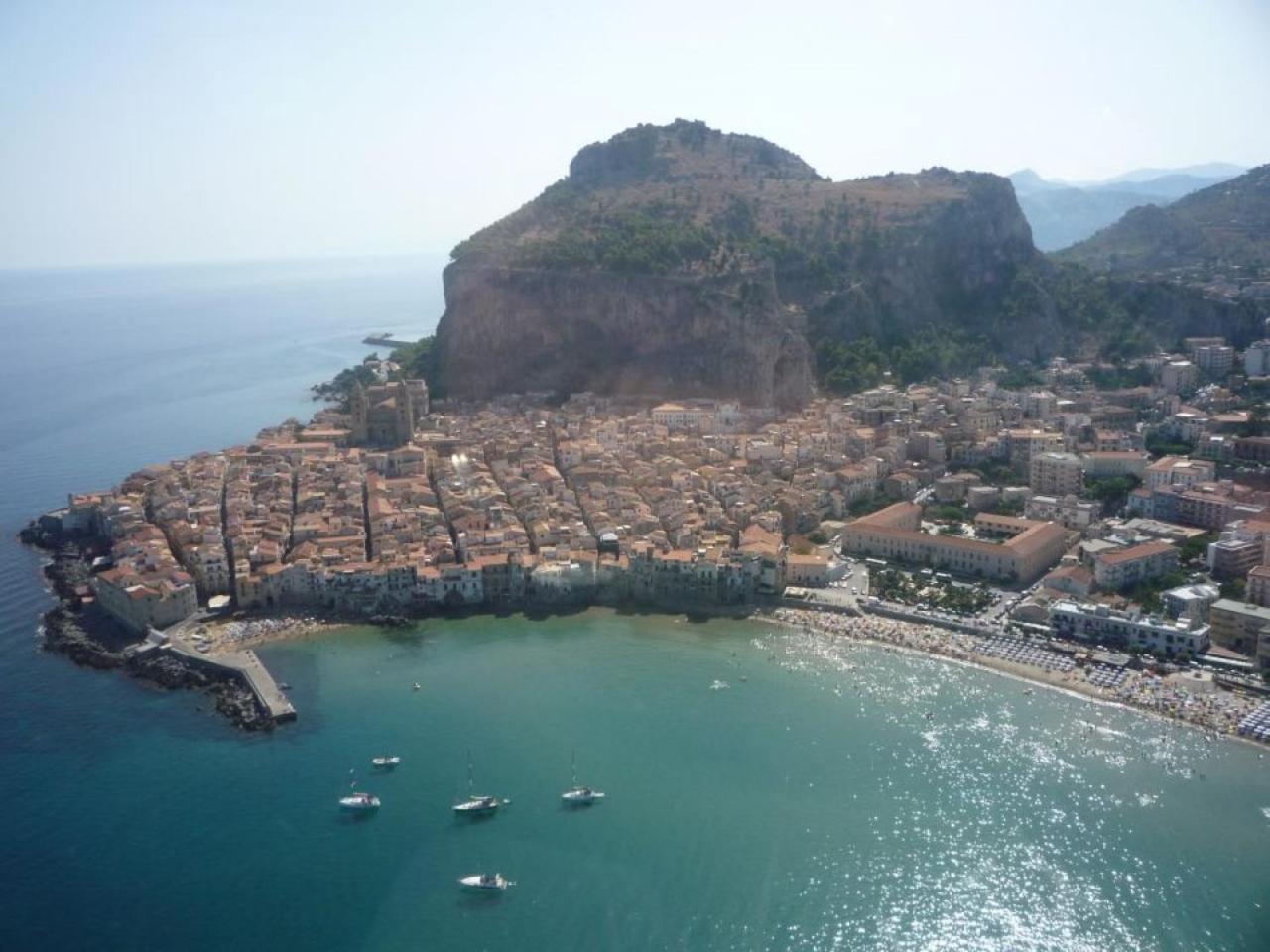 Amuni - Exclusive Suite In Centro A Cefalu Vista Mare Exterior foto