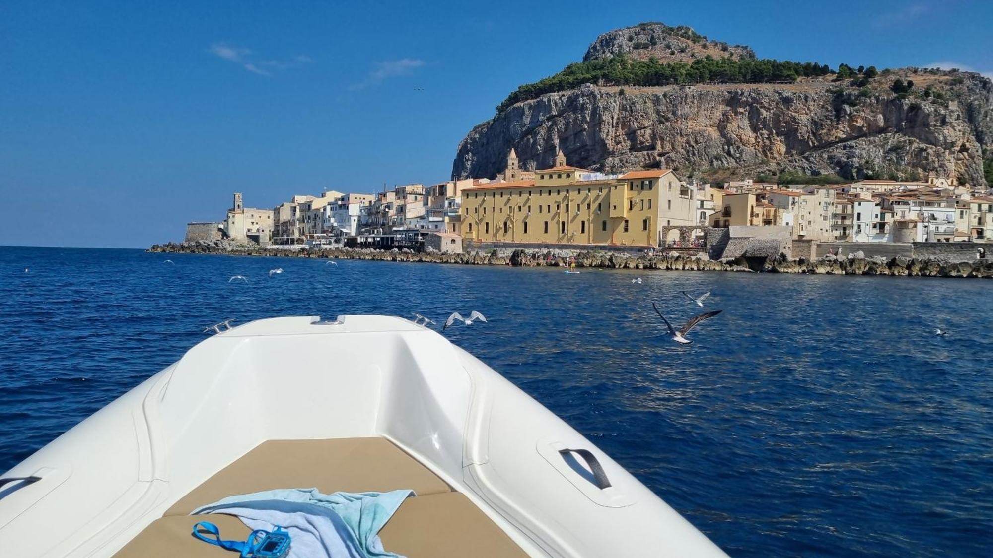 Amuni - Exclusive Suite In Centro A Cefalu Vista Mare Exterior foto