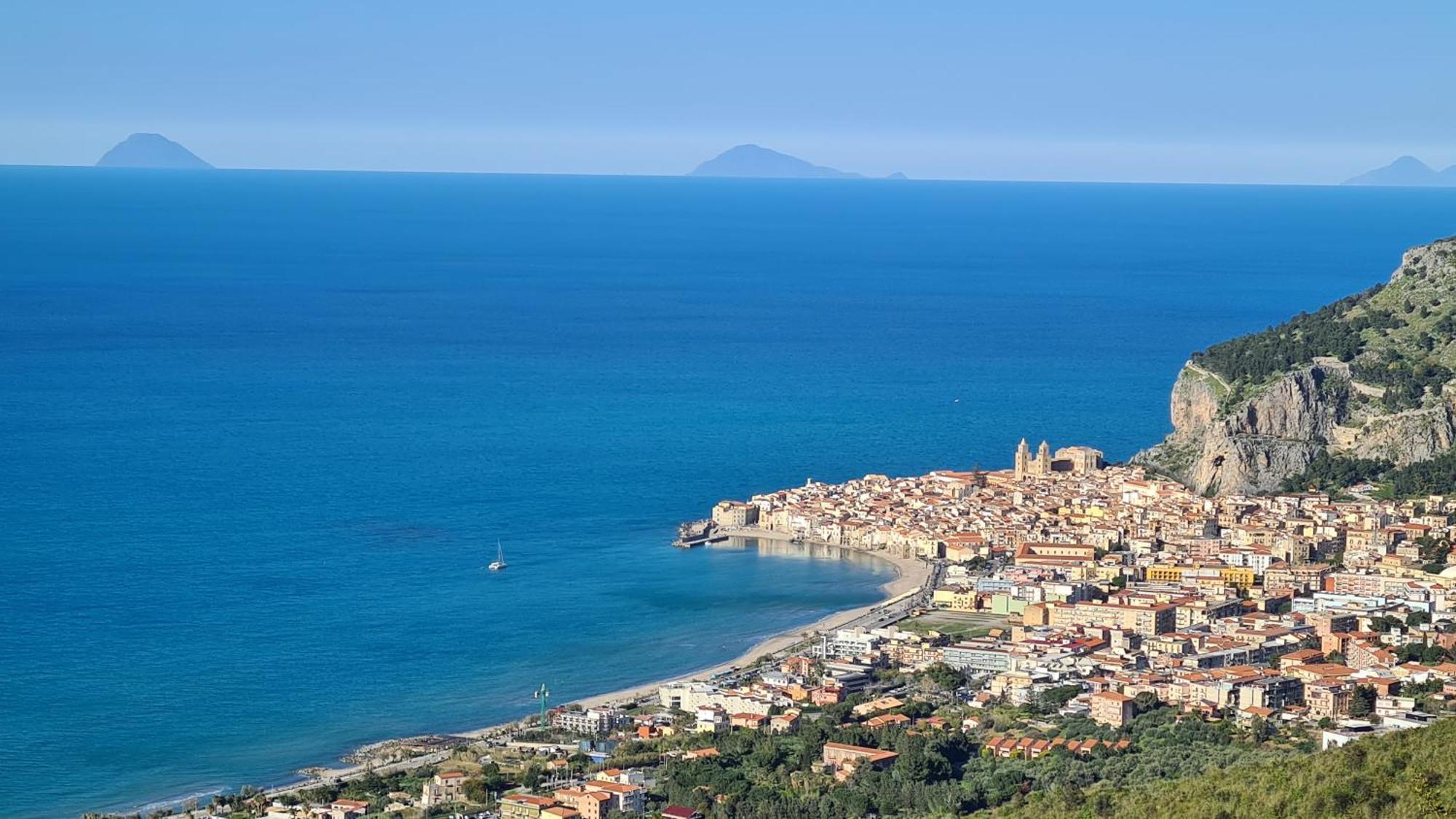 Amuni - Exclusive Suite In Centro A Cefalu Vista Mare Exterior foto
