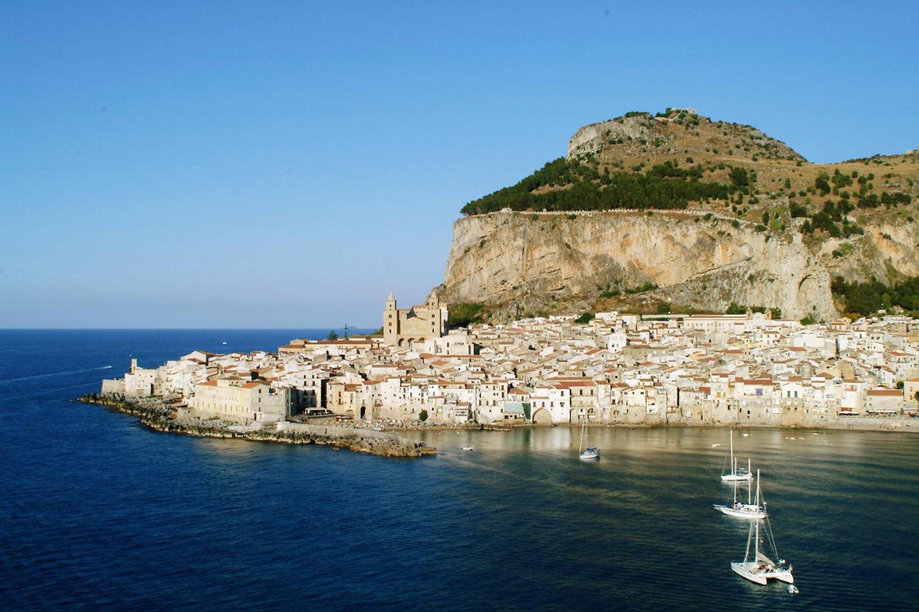 Amuni - Exclusive Suite In Centro A Cefalu Vista Mare Exterior foto