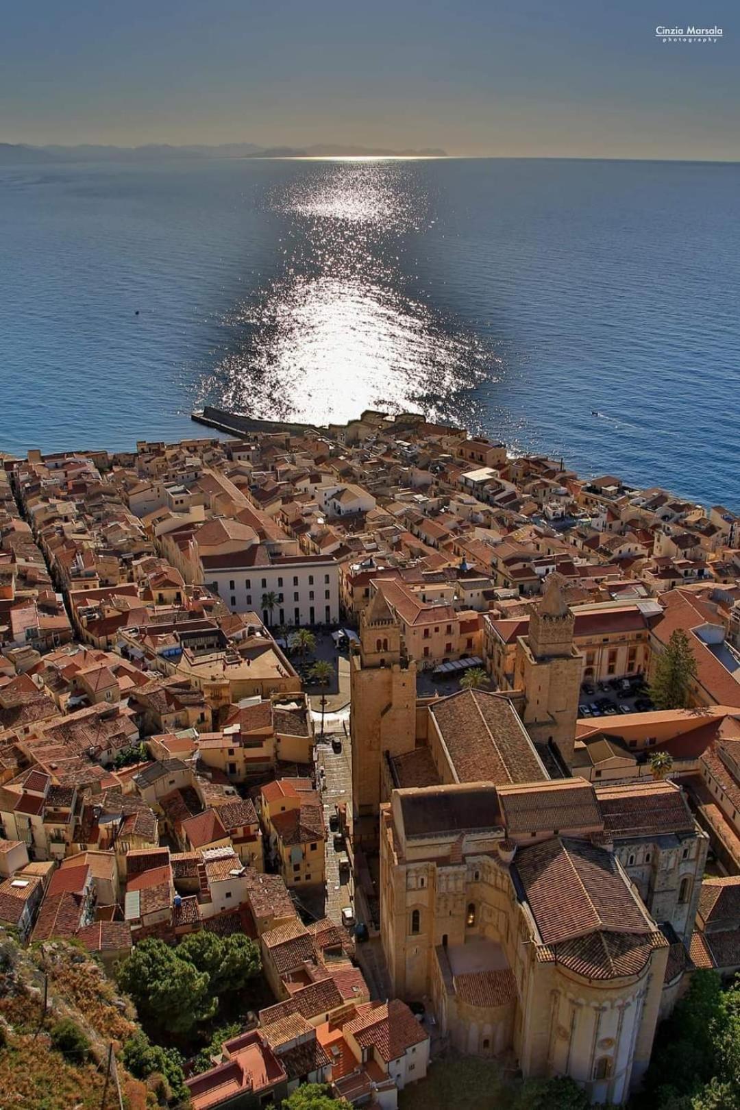 Amuni - Exclusive Suite In Centro A Cefalu Vista Mare Exterior foto