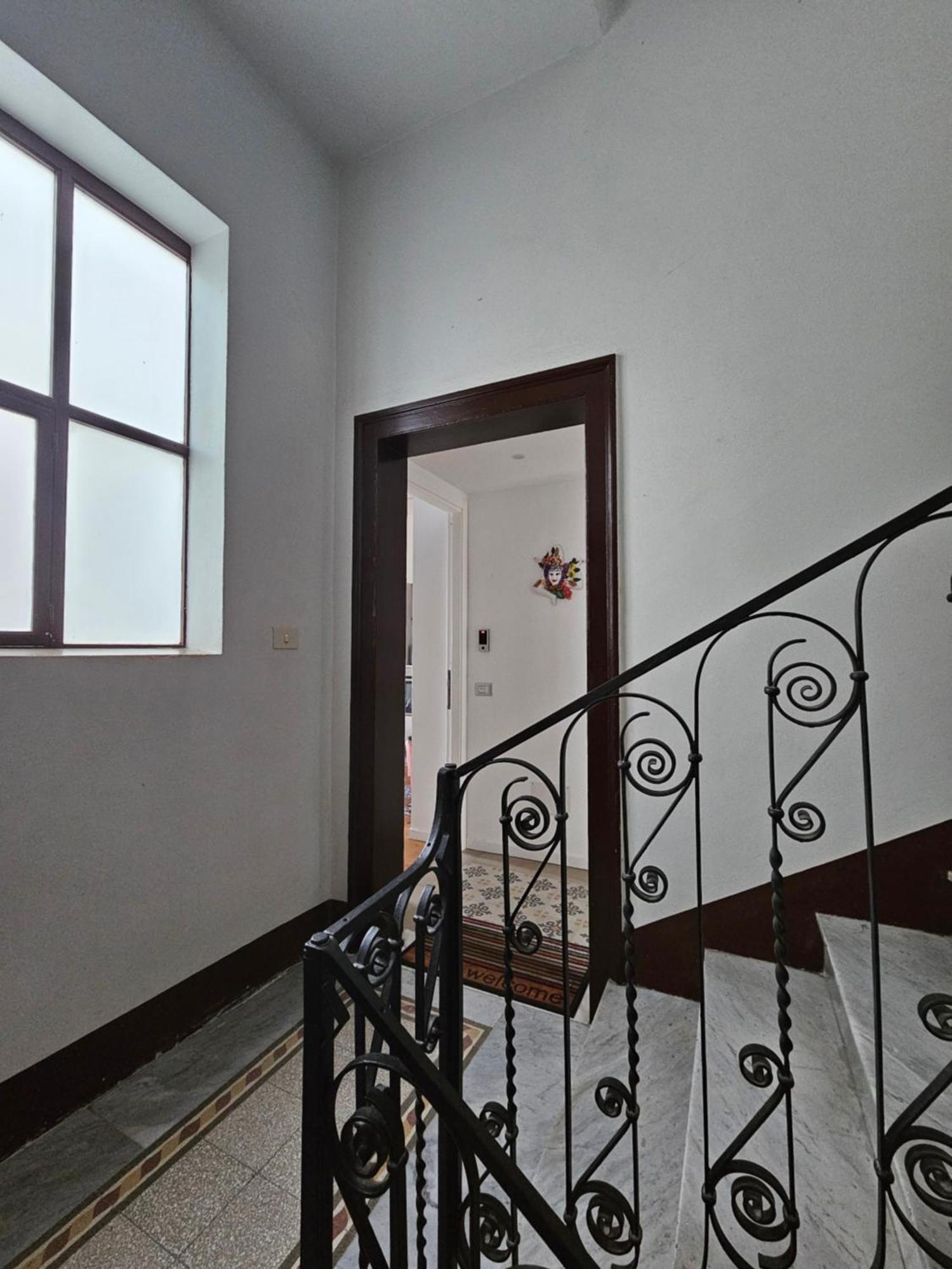 Amuni - Exclusive Suite In Centro A Cefalu Vista Mare Exterior foto